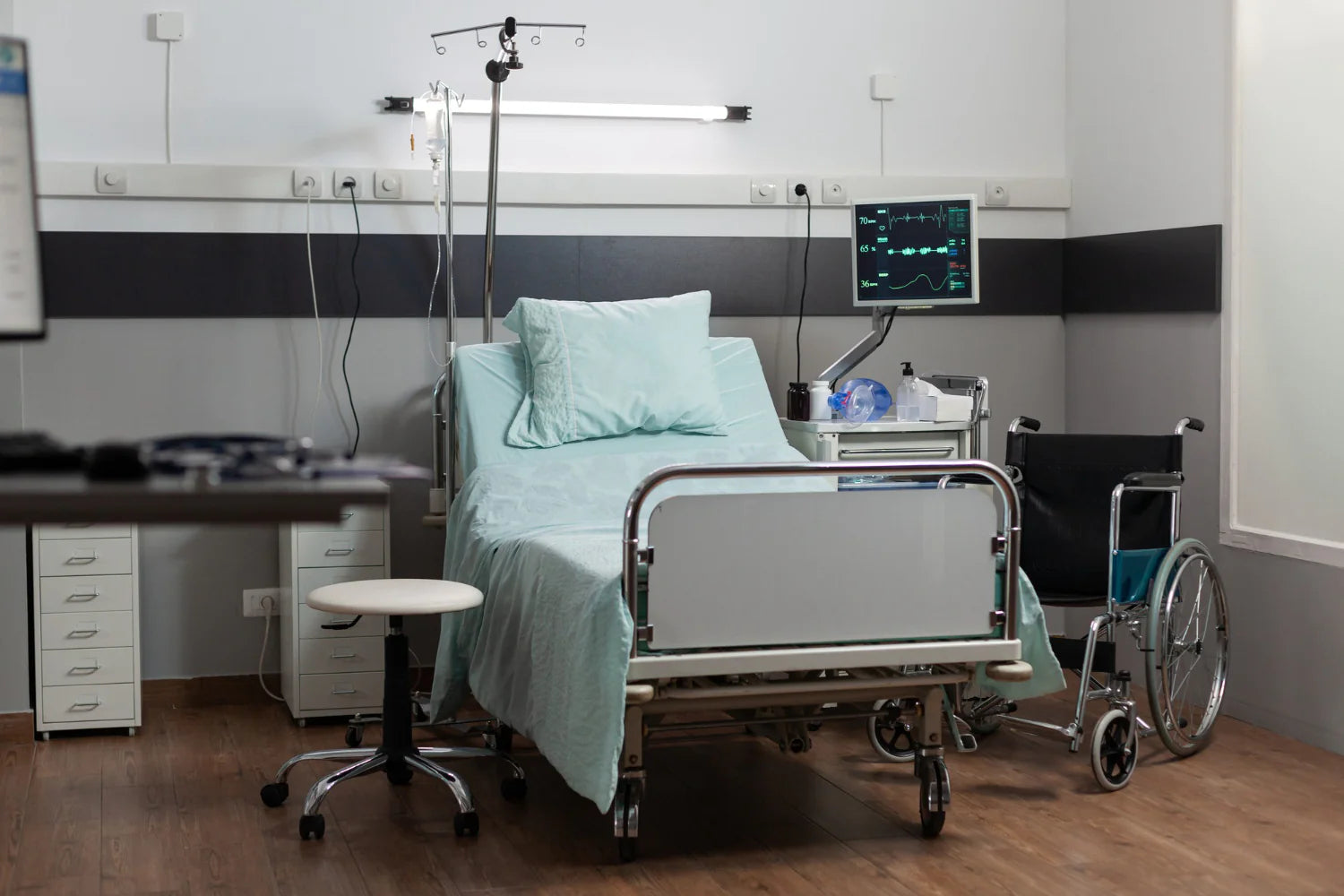Hospital Accessories